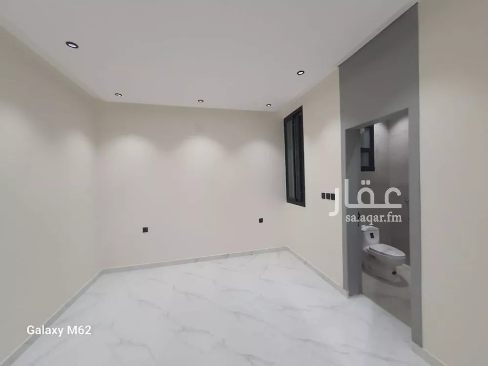 4 bedroom floor in Badr 4
