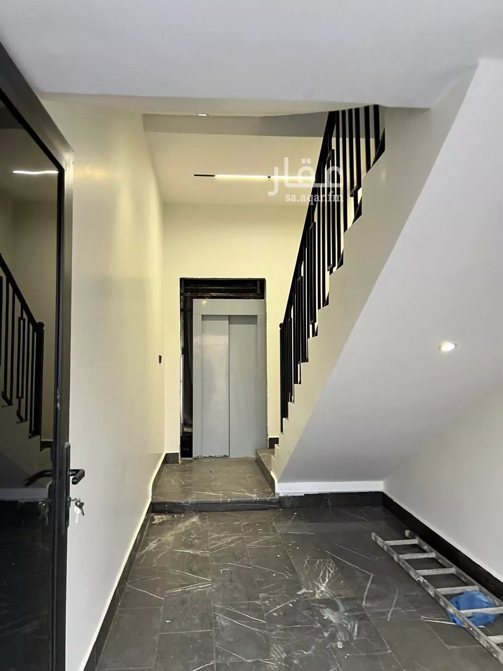 3 bedroom floor in Qurtubah 2