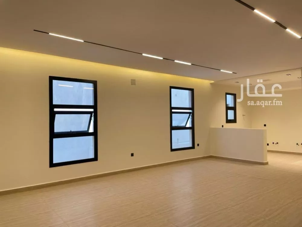 3 bedroom floor in As Suwaidi Al Gharabi 11