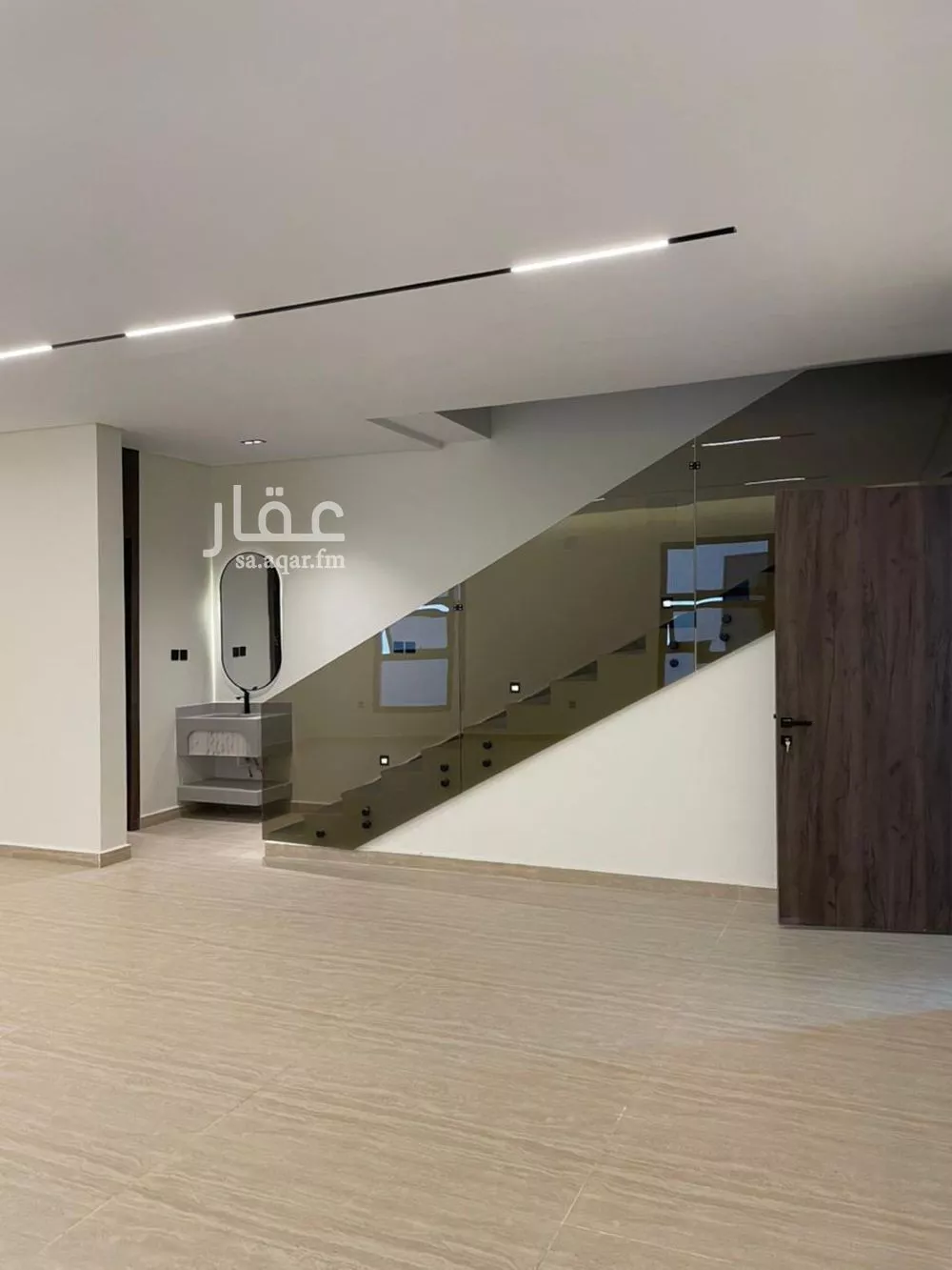 3 bedroom floor in As Suwaidi Al Gharabi 12
