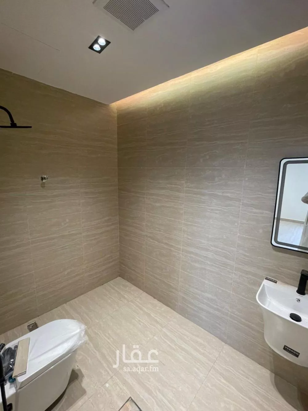 3 bedroom floor in As Suwaidi Al Gharabi 13