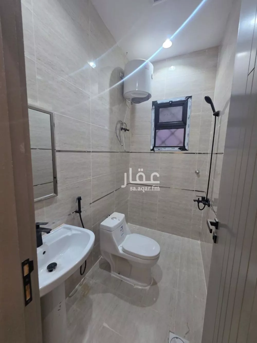دور 6 غرف في طيبة 3