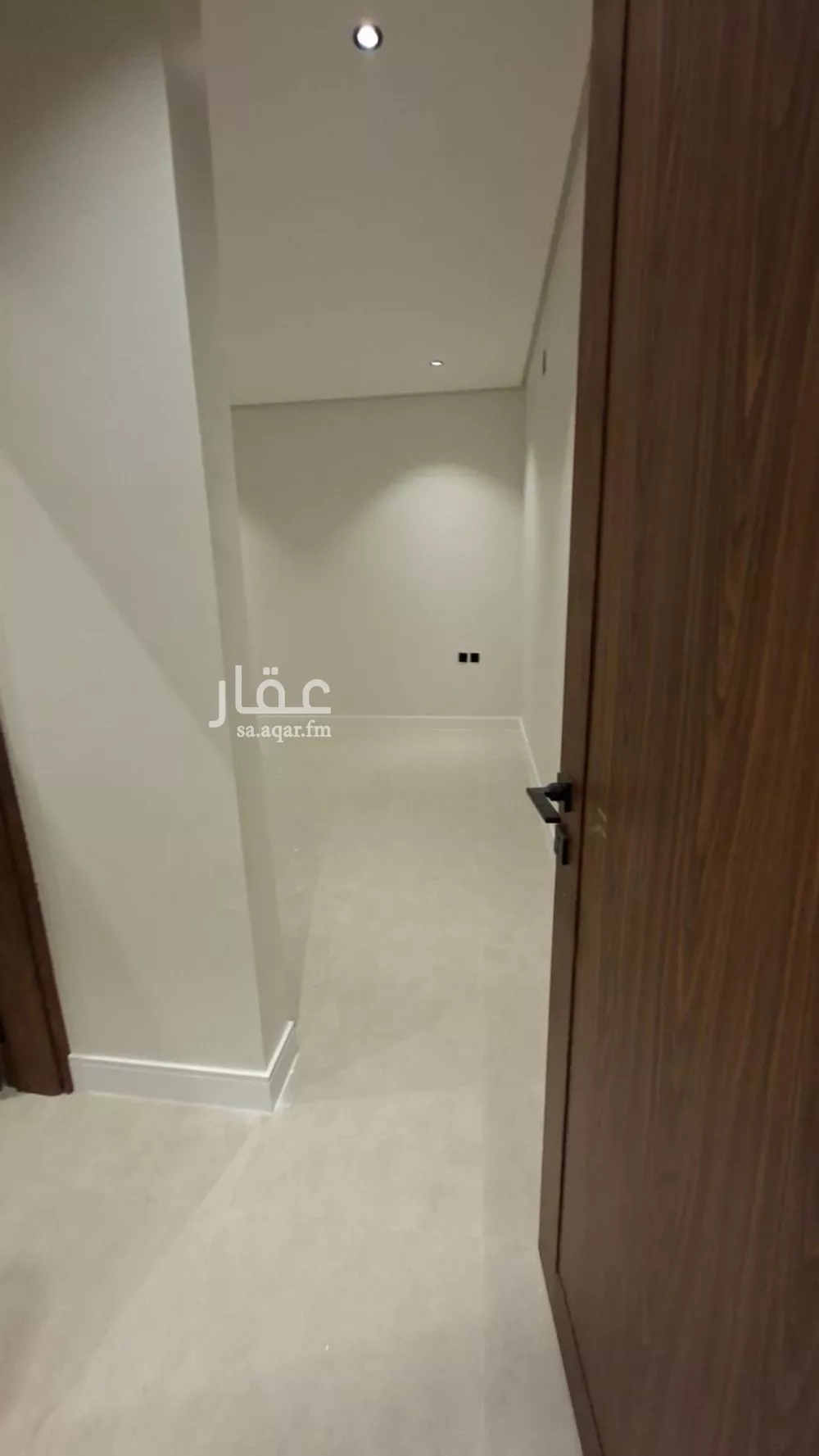 دور 5 غرف في السويدي 6