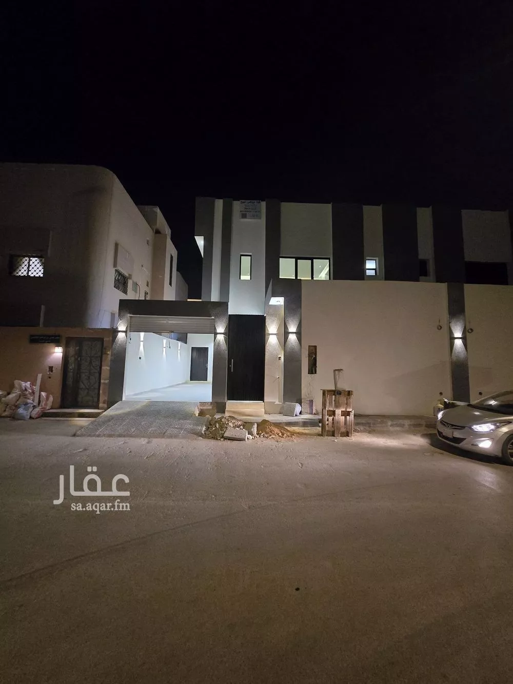 4 bedroom villa in Shubra, Riyadh 2