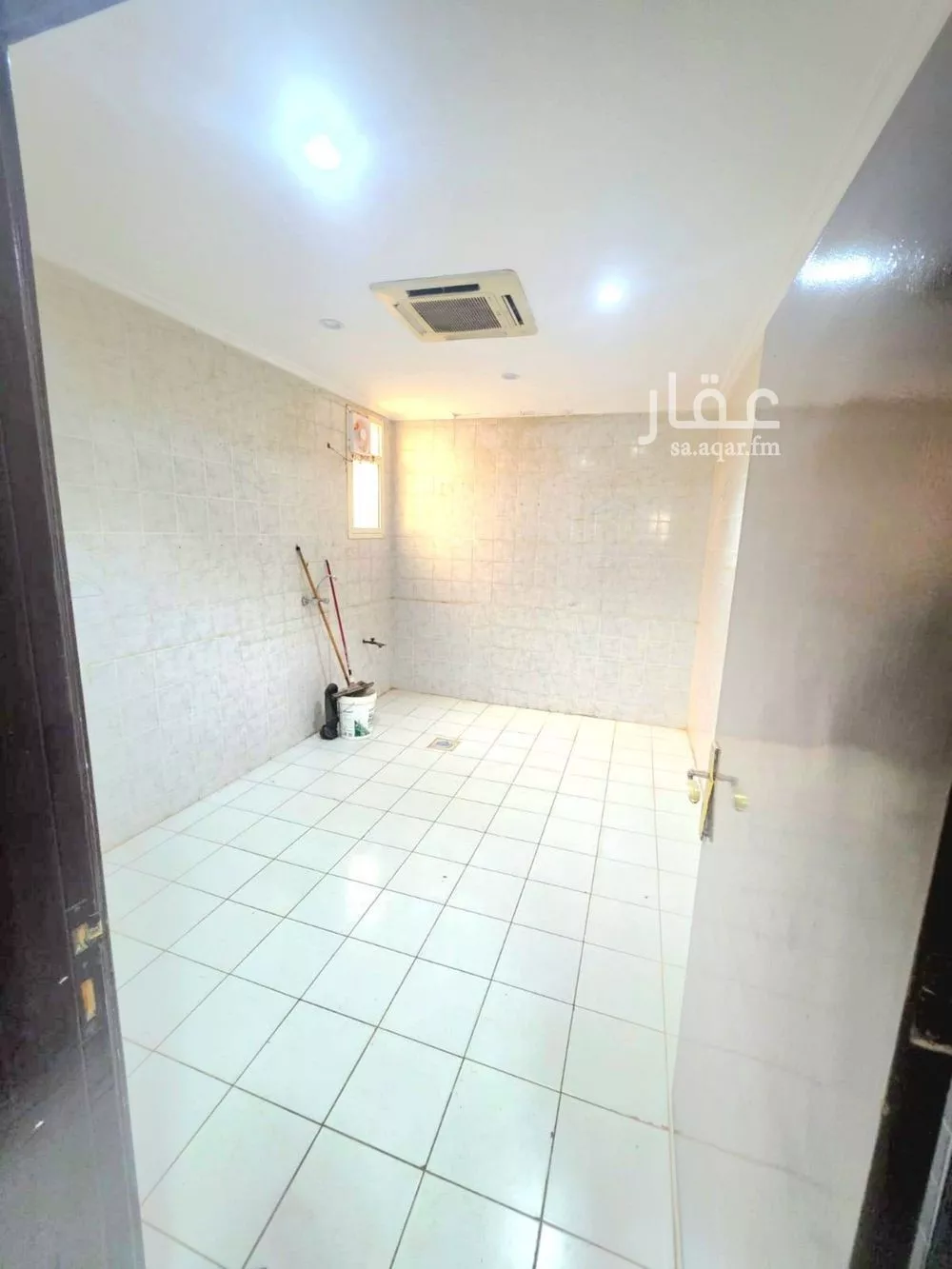 3 bedroom apartment in Granada, Riyadh 5