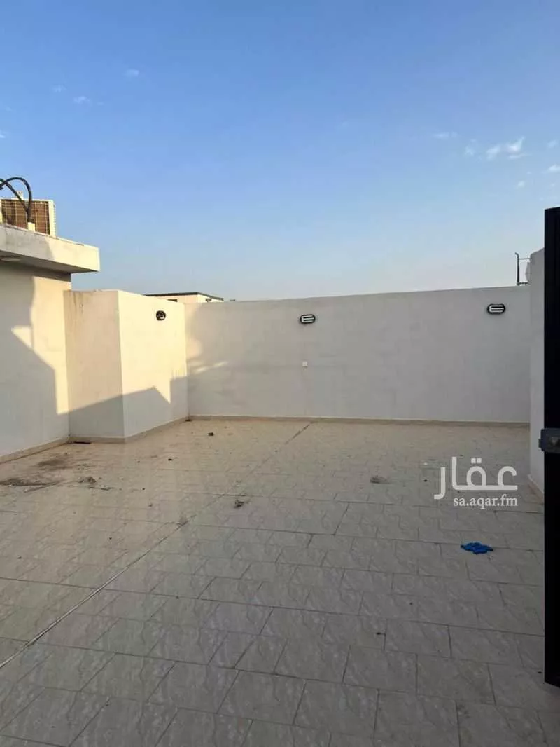 4 bedroom apartment in Shawran, Madinah 6