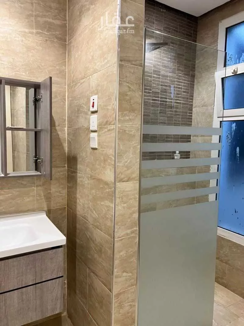 4 bedroom apartment in Shawran, Madinah 2