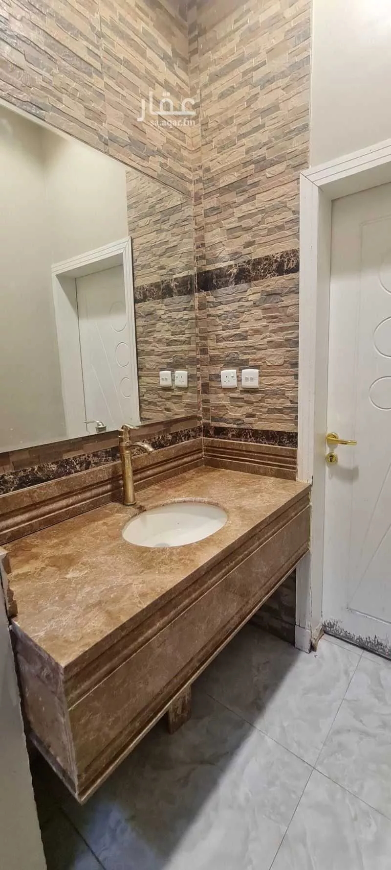 5 bedroom villa in Dhahrat Namar, Riyadh 7
