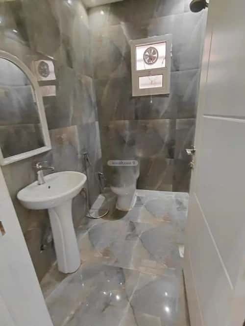 1 bedroom apartment in Al Aqiq 4
