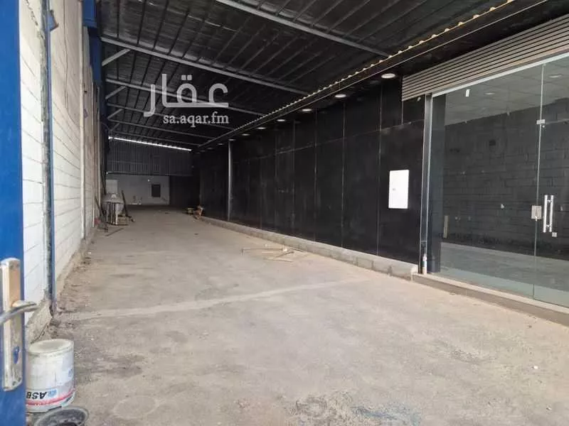 warehouse in Al Aziziyah, Riyadh 9