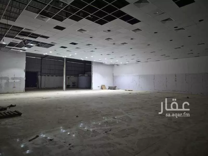 warehouse in Al Aziziyah, Riyadh 4