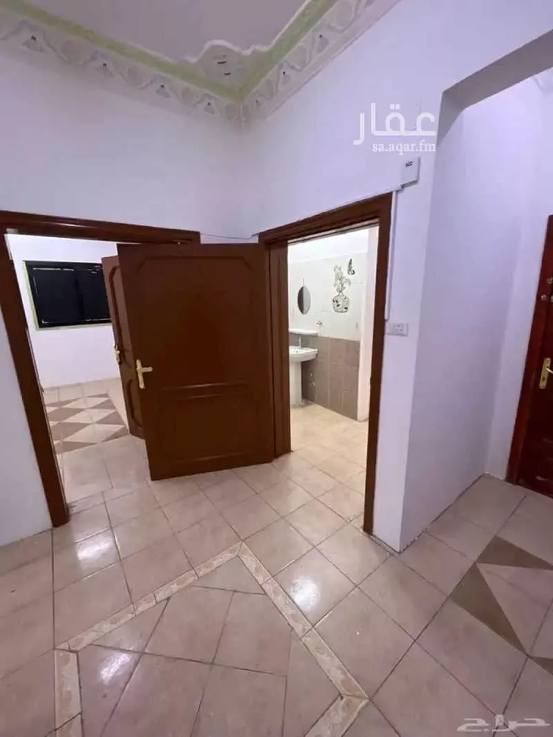 5 bedroom apartment in New Aziziyah, Tabuk 4