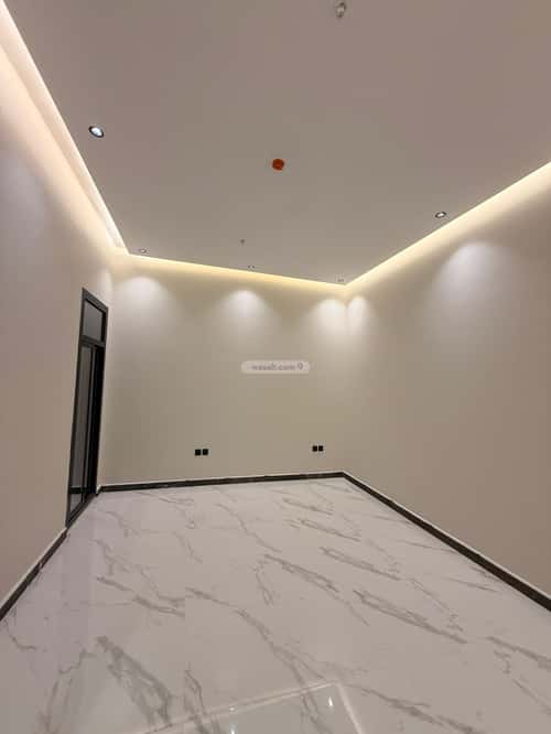 3 bedroom apartment in Dhahrat Laban 4