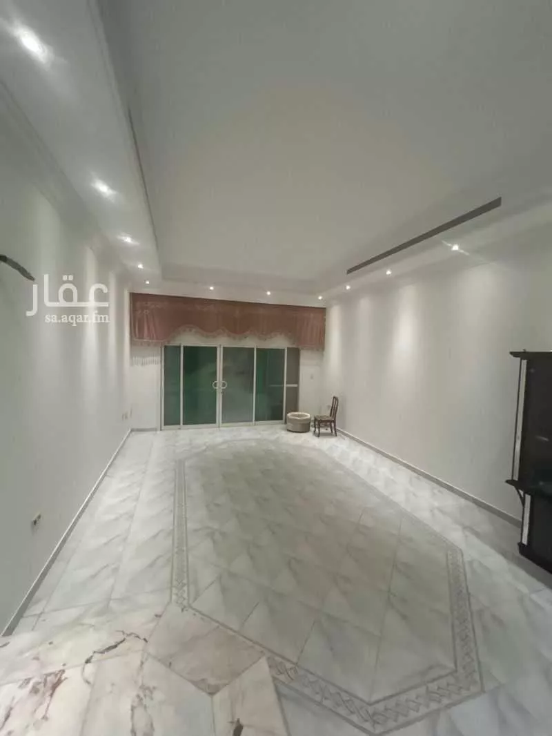 4 bedroom villa in Al Shati, Jeddah 3