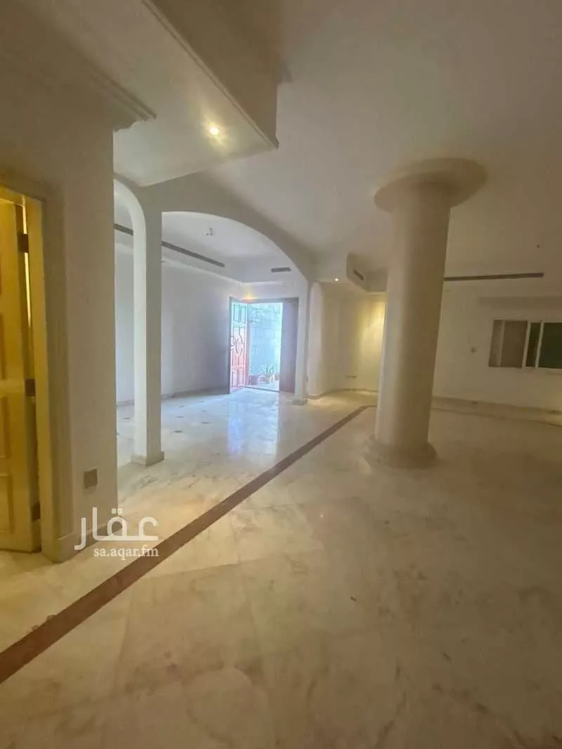 4 bedroom villa in Al Shati, Jeddah 5