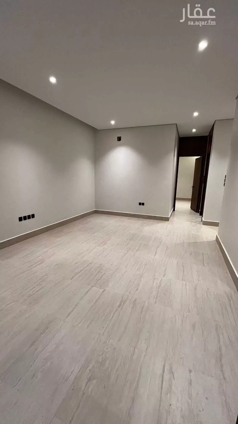 4 bedroom villa in Al Sahafah, Riyadh 14