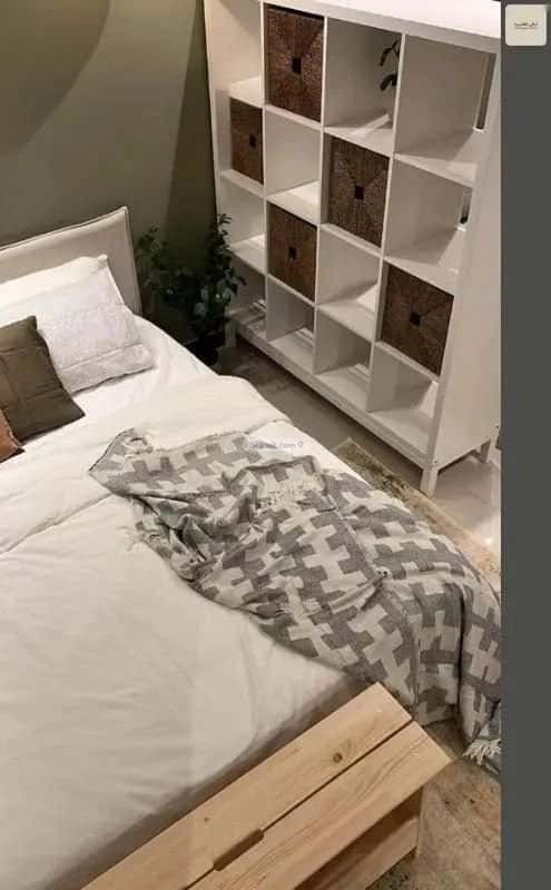 1 bedroom apartment in Ishbiliyah 5