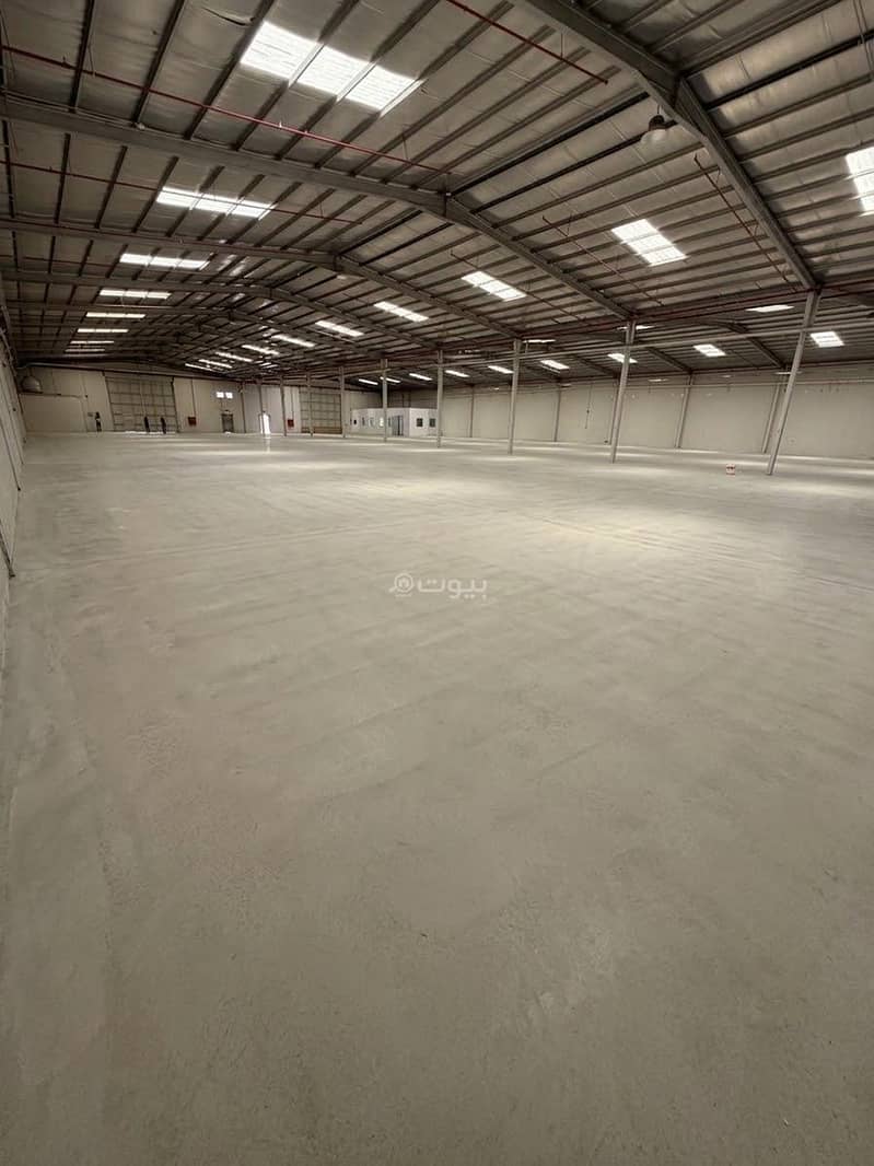 warehouse in Al Sulay, Riyadh 3