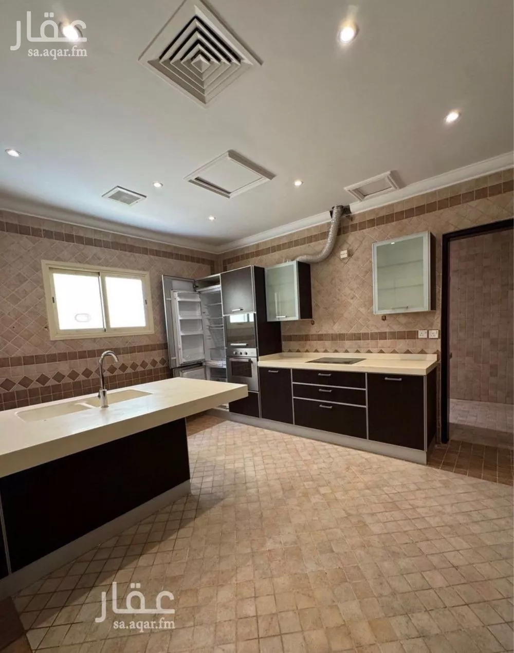 4 bedroom villa in Al Yarmouk, Eastern Province 7