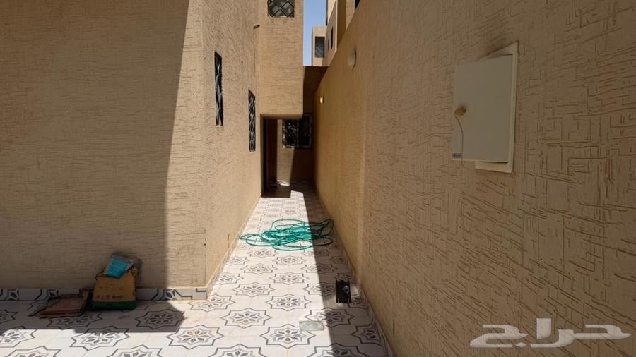 3 bedroom villa in Dirab, Riyadh 7