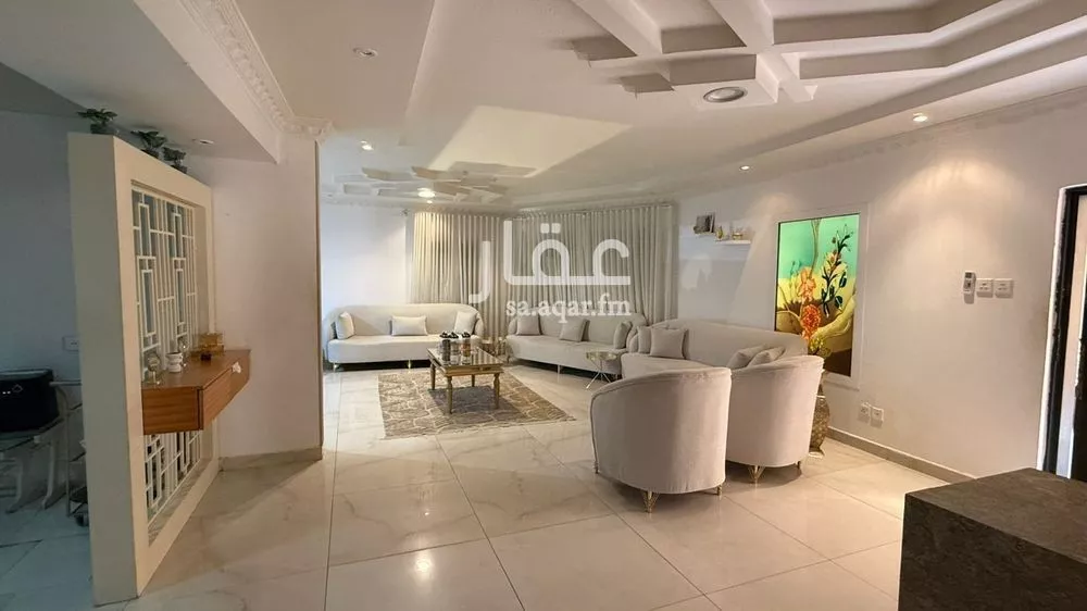 4 bedroom villa in Umm Al Hamam Al Gharbi, Riyadh 7