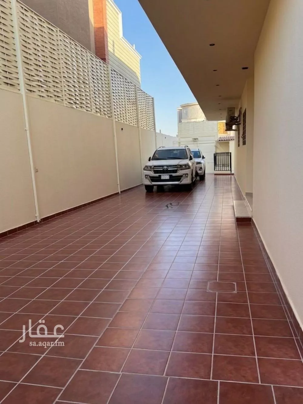 4 bedroom villa in Irqah, Riyadh 3