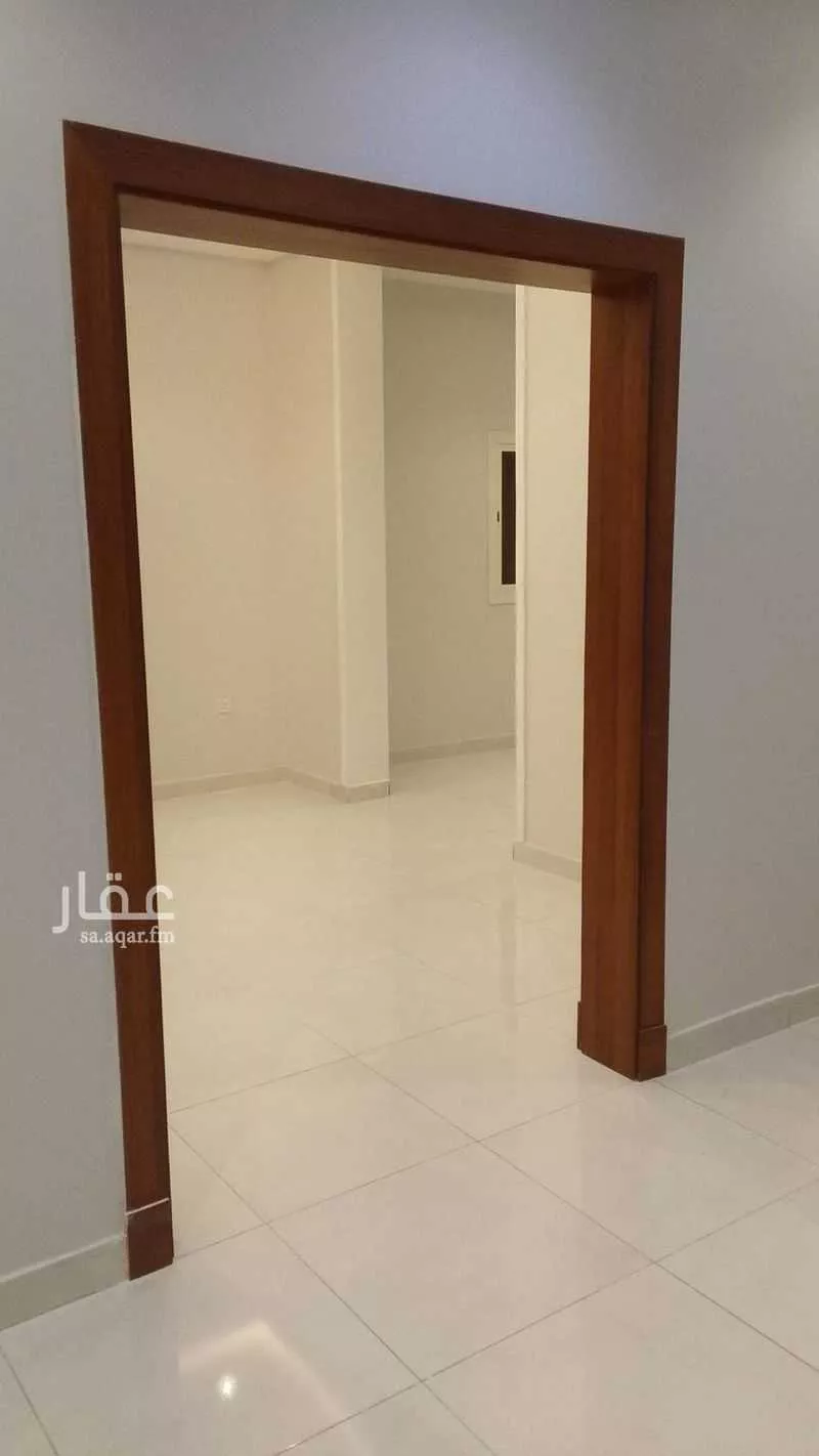 6 bedroom apartment in Al Rabwa 2