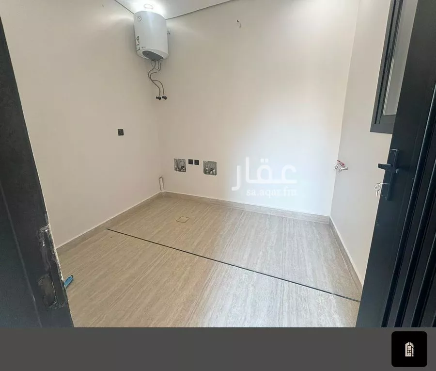 3 bedroom building in Al Rawabi, Riyadh 16