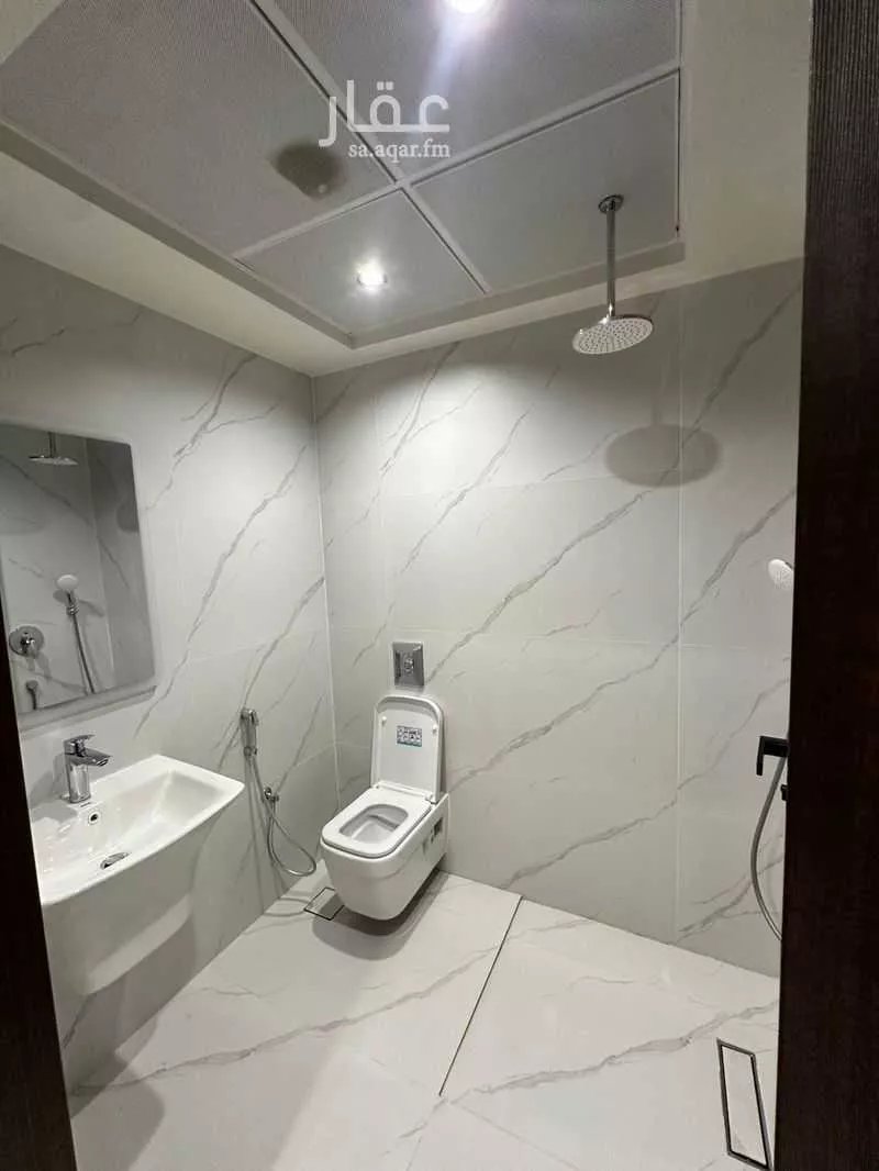 1 bedroom building in Al Malqa, Riyadh 9