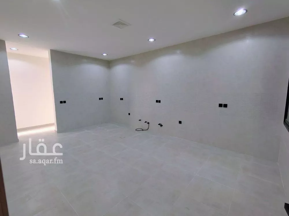 4 bedroom villa in Al Sufun, Eastern Province 6