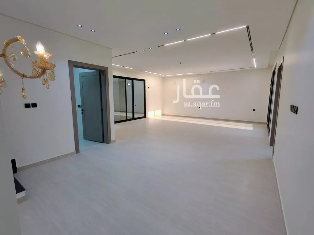 4 bedroom villa in Al Sufun, Eastern Province 7