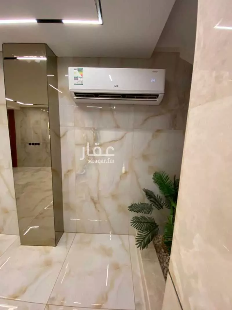 5 bedroom apartment in Um Hableen, Jeddah 12