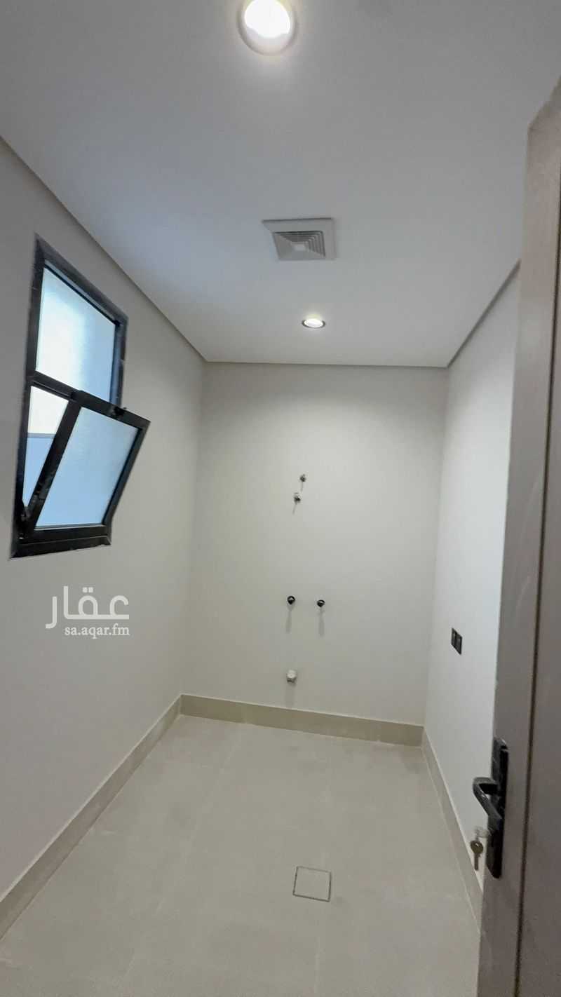 4 bedroom villa in Al Amanah, Eastern Province 19