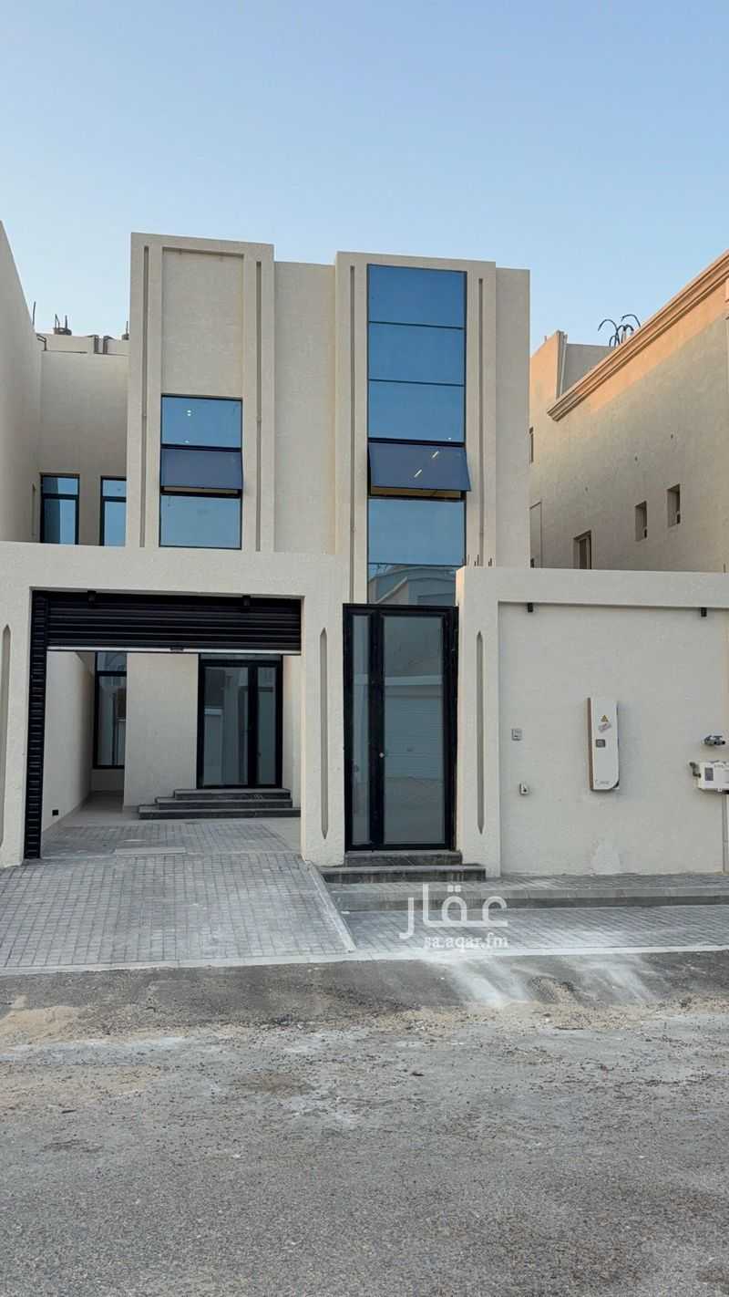 4 bedroom villa in Al Amanah, Eastern Province 8