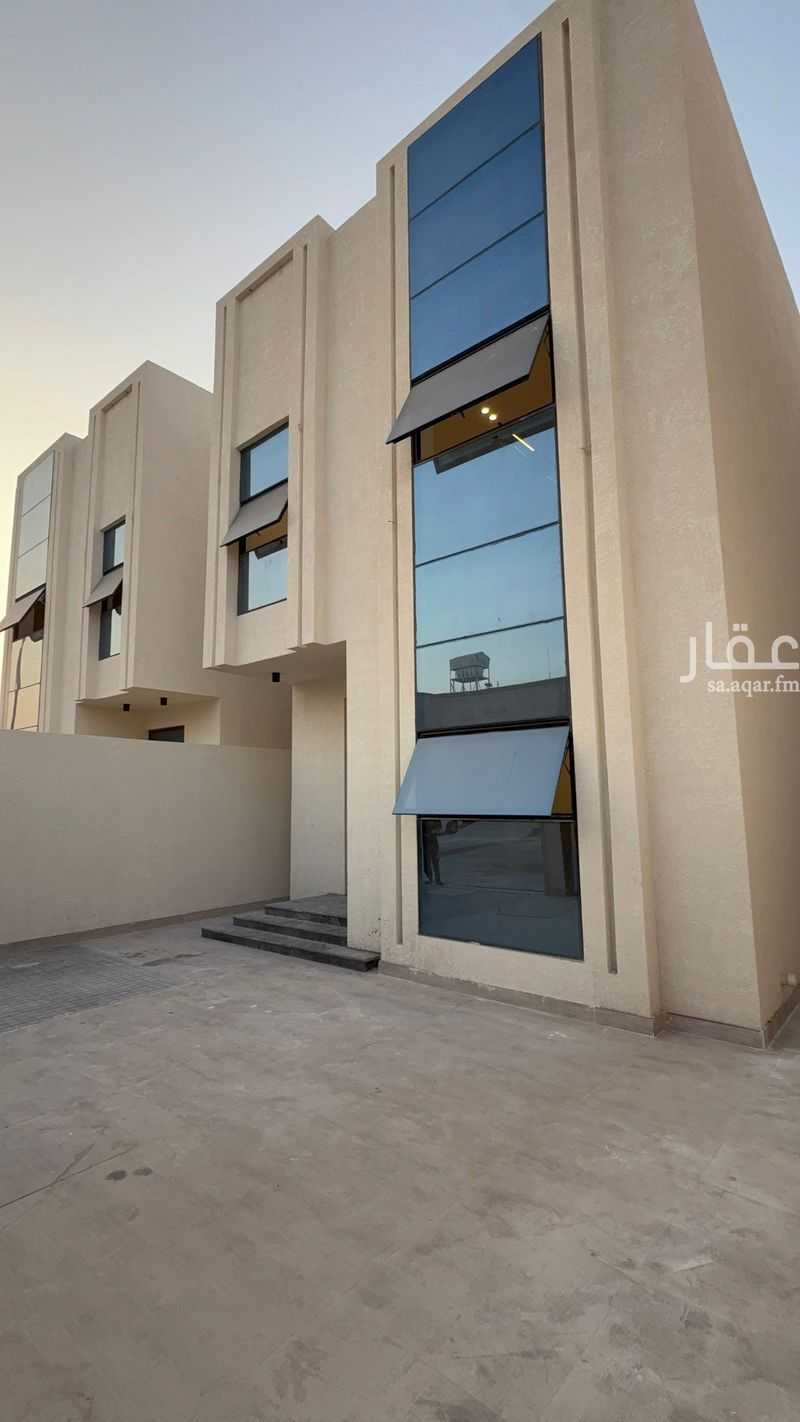 4 bedroom villa in Al Amanah, Eastern Province 3