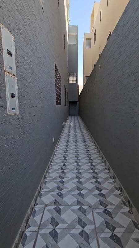 4 bedroom apartment in Al Mahdiyyah, Riyadh 3