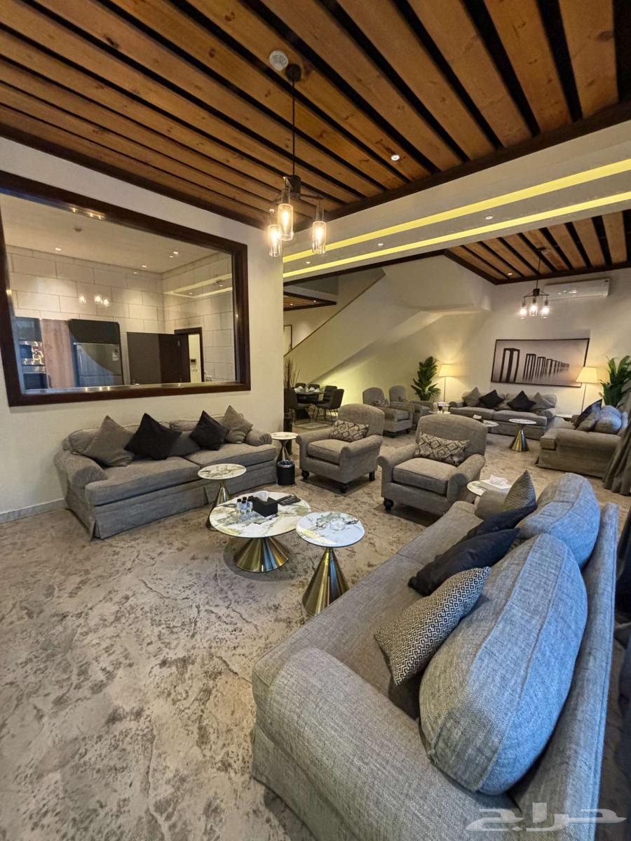 5 bedroom villa in Ar Rafiah, Riyadh 10