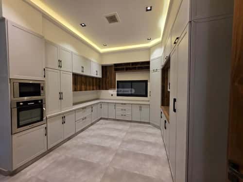 7 bedroom villa in Badr, Riyadh 8