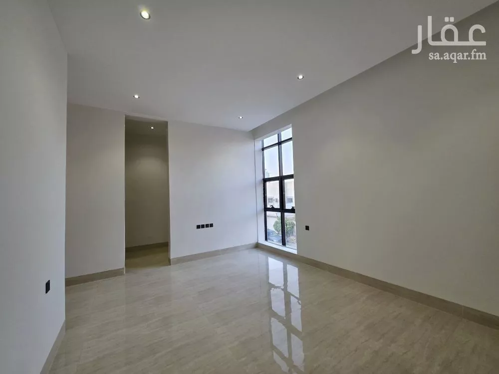 4 bedroom villa in Al Uraija Al Awsat, Riyadh 11