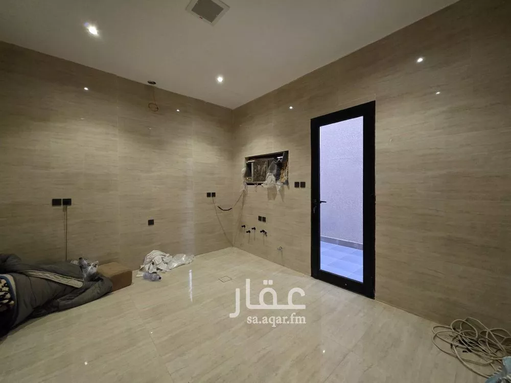 4 bedroom villa in Al Uraija Al Awsat, Riyadh 19