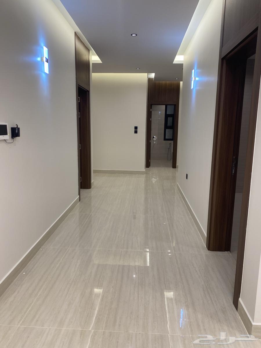 3 bedroom apartment in Al Bahr, Eastern Province 7