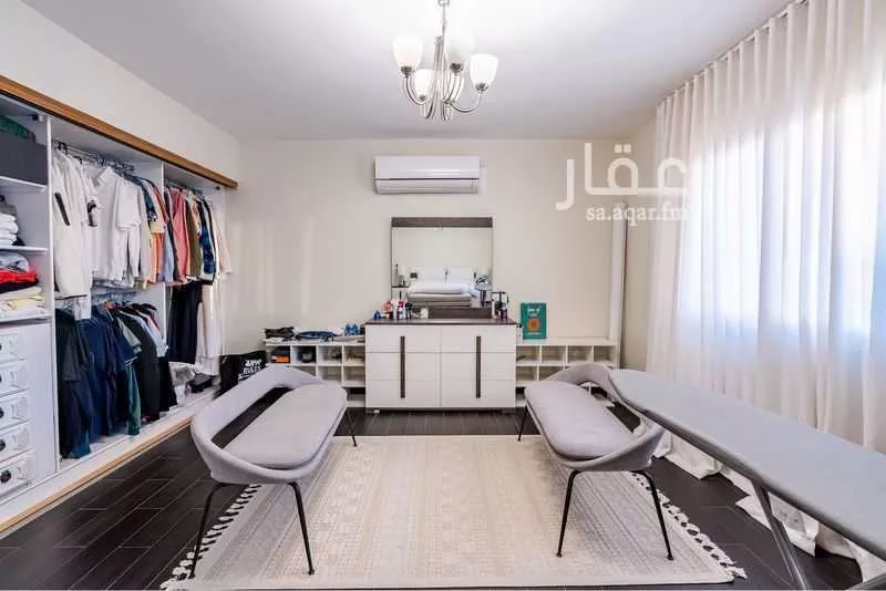 فيلا  في الروضة، جدة 15