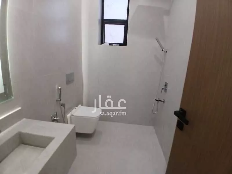 4 bedroom villa in Al Zahrah, Riyadh 13