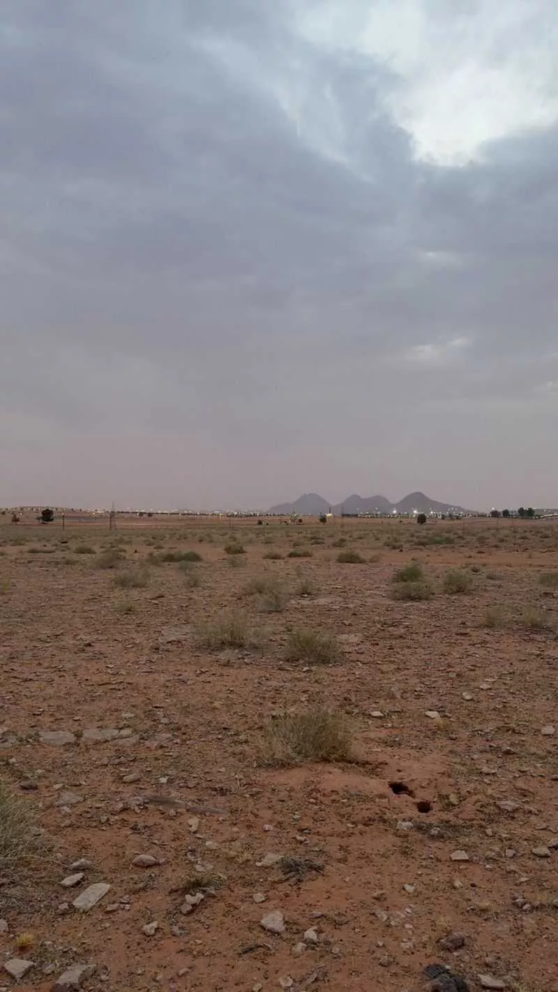 land in An Nasim, Hail 10