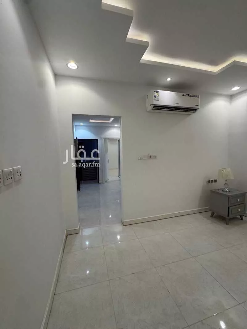 2 bedroom apartment in Umm Al Hamam Al Sharqi 4