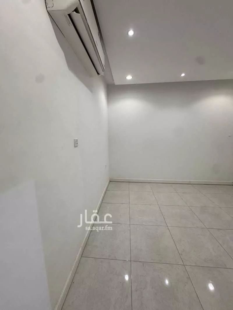 2 bedroom apartment in Umm Al Hamam Al Sharqi 7