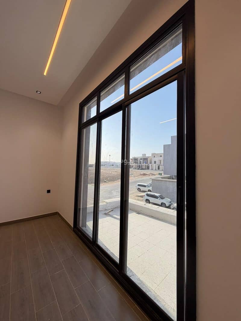 7 bedroom villa in Al Bayan, Riyadh 26