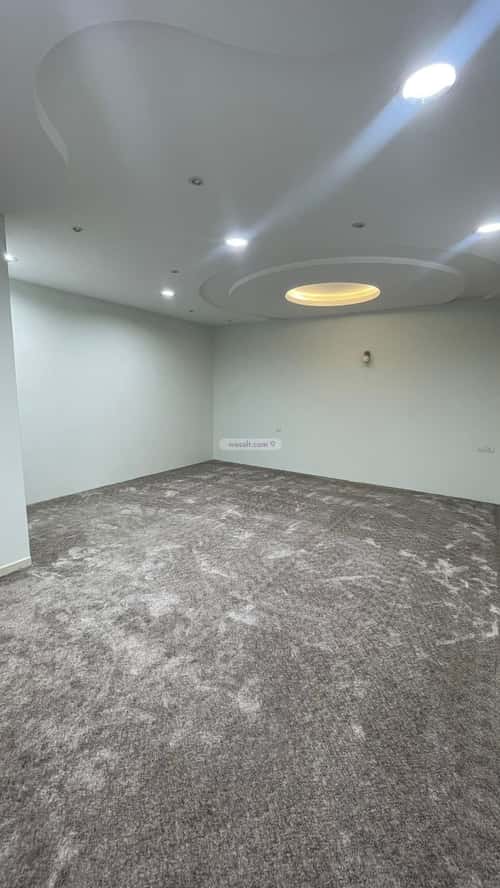 شقة 6 غرف في الياسمين 1