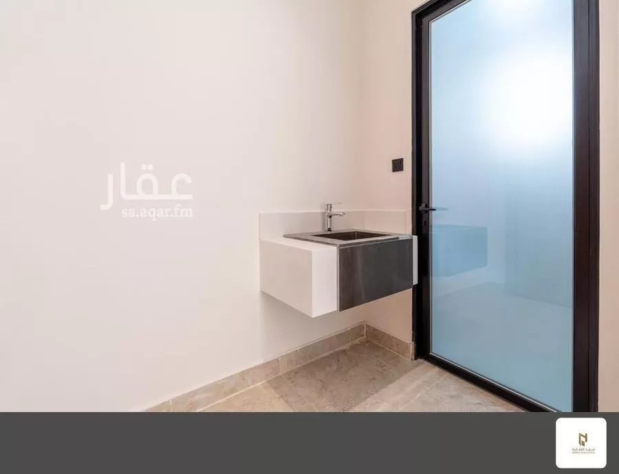 3 bedroom apartment in Al Rawdah, Eastern Province 19