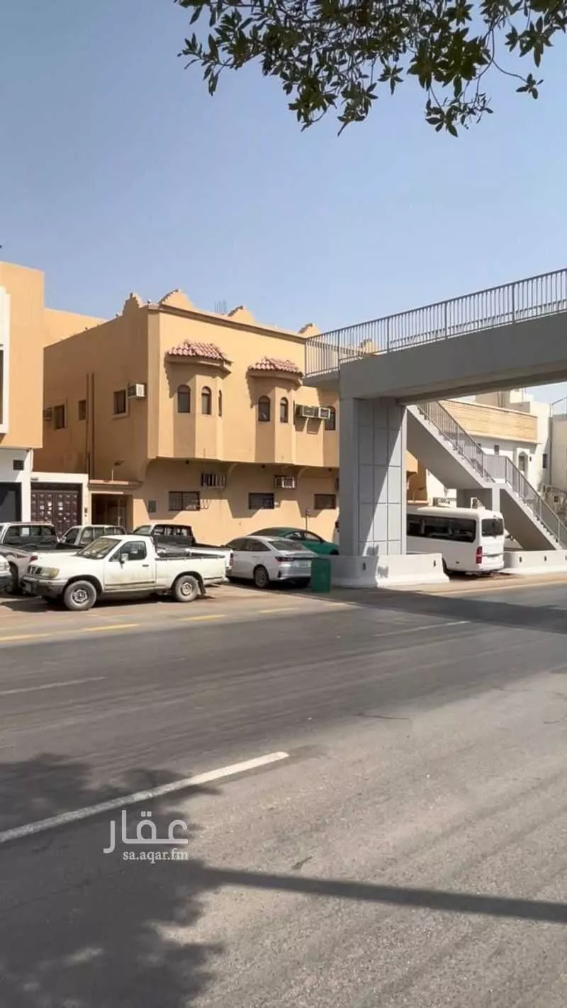 عقار 16 غرف في العريجاء الوسطى، الرياض 2